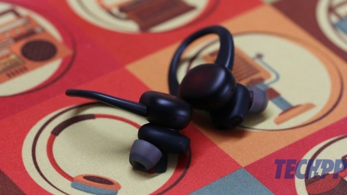 recensione amazfit powerbuds: cuffie con buon suono e monitoraggio della frequenza cardiaca - recensione amazfit powerbuds 8