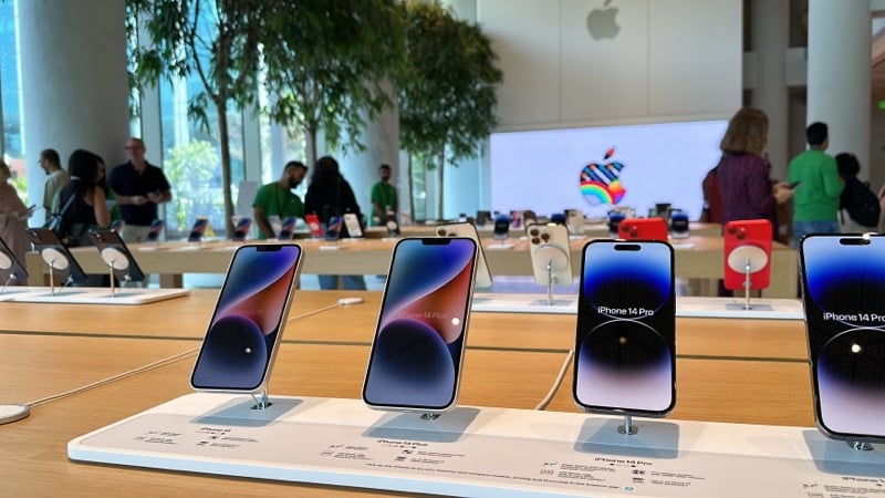apple store customer assistance
