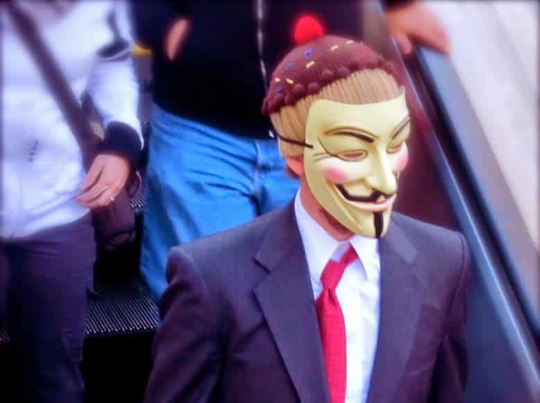 FBI Investiga 'Anonymous' Por Atacar Computadores Pessoais de Policiais de Ferguson