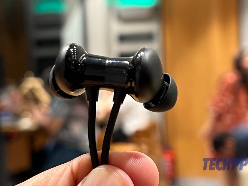 recensione-oneplus-bullets-wireless-z2-fit