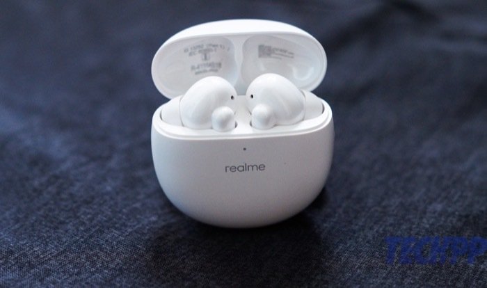 recensione realme buds air pro: funzioni pro; prestazioni medie - realme buds air pro case