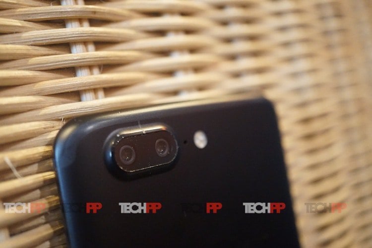Critique de oneplus 5t : 