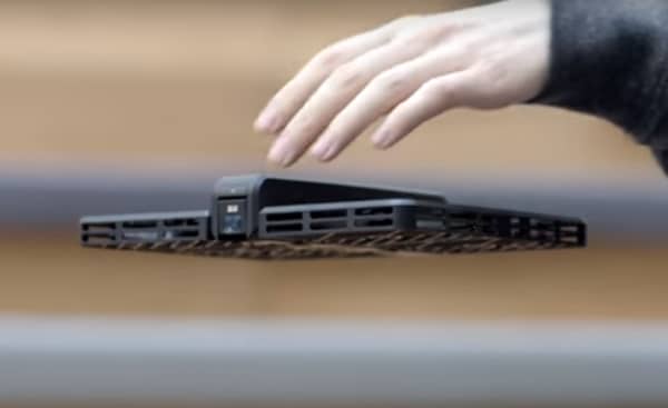 hover_camera_!