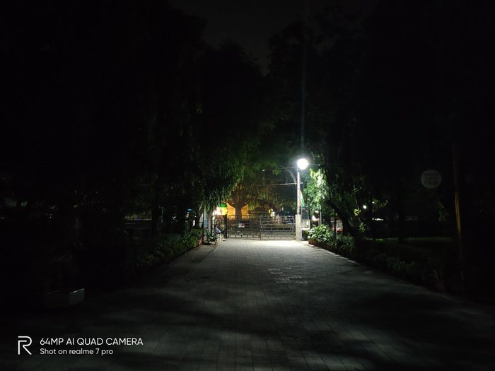 Les filtres de nuit du Realme 7 Pro sont si cool, vous devriez les utiliser pendant la journée ! - nuit normale