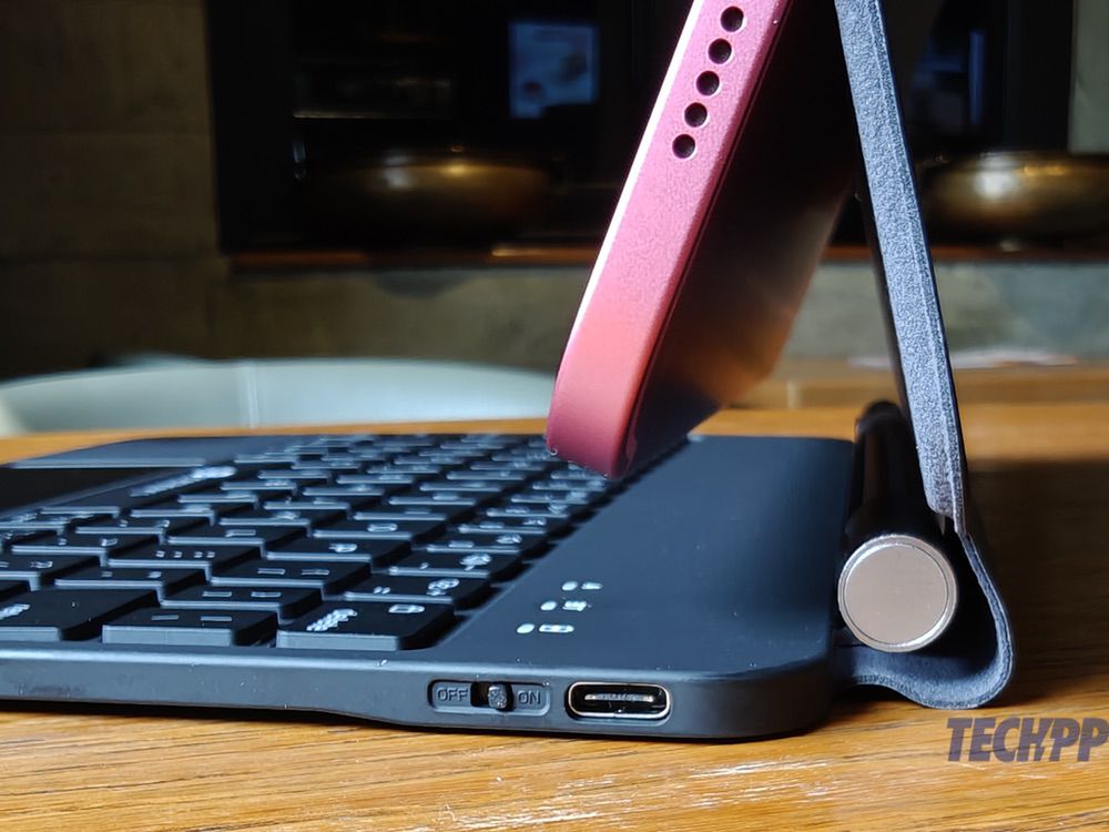 portronics padmate hinge