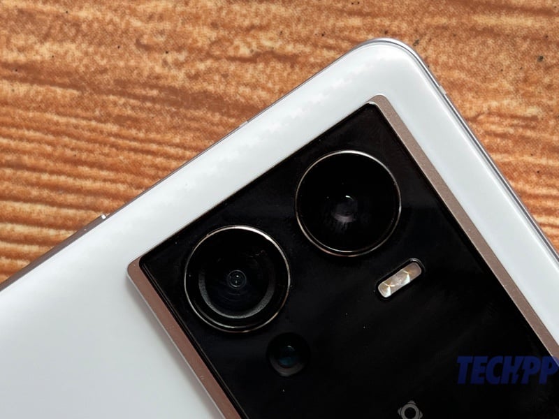 Critique de l'iQOO 9 Pro : le premier grand téléphone de 2022 - critique de l'iQOO 9 Pro 4