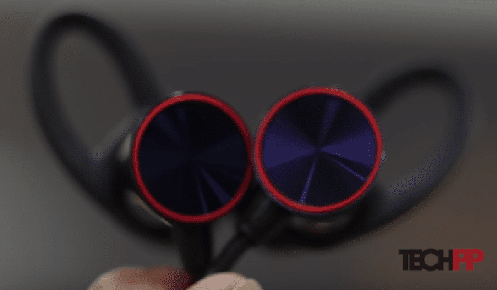 critique des oneplus bullets wireless : un homme à tout faire, maître de certains - oneplus bullets wireless embouts