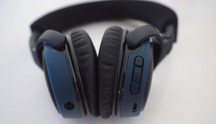 le cuffie bluetooth hanno bisogno....di un pulsante di disconnessione - pulsante cuffie bluetooth