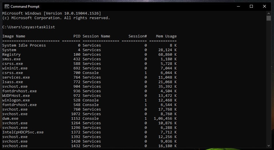 salida del comando tasklist