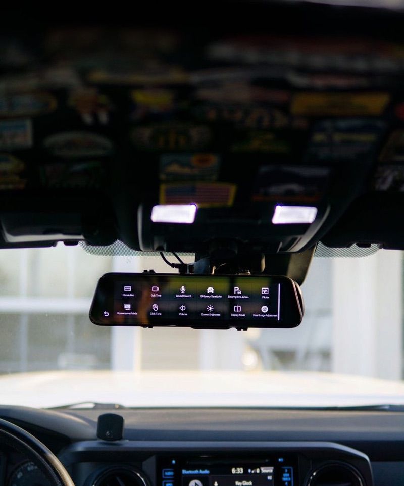 monitor de estacionamiento y advertencia de colisiones