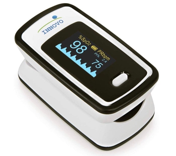 oxímetro de pulso innovo deluxe ip900ap