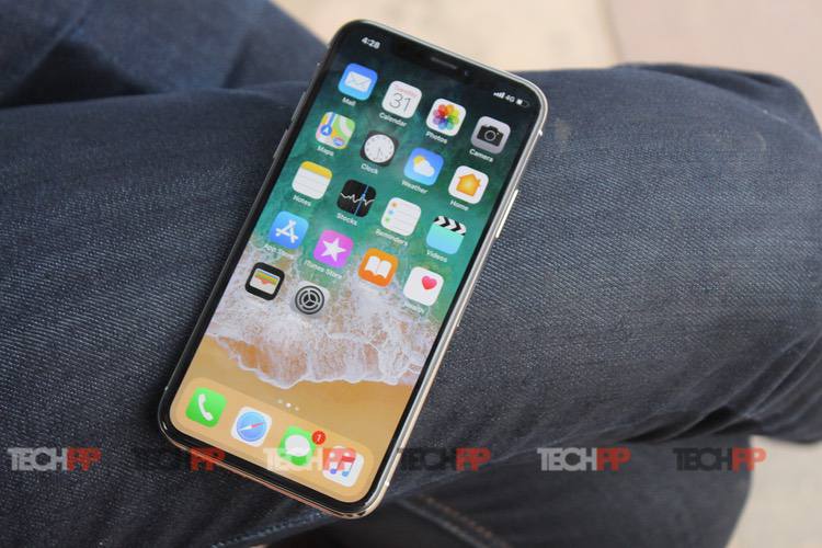 les trois grandes batailles du samsung galaxy s9+… et un enchevêtrement interne - critique de l'iphone x 10