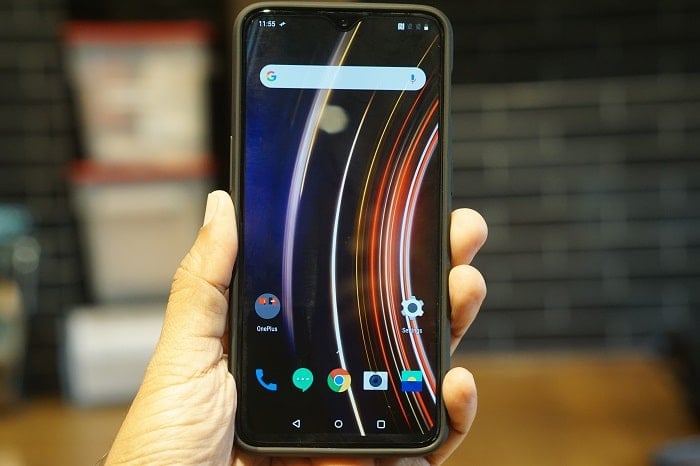 マクラーレンエディションで、OnePlusはAndroidのiPhoneに近づく！ - oneplus 6t mclaren 4.jpg
