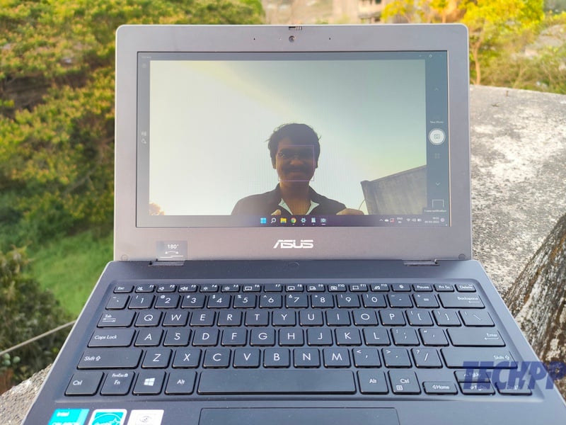 обзор дисплея asus br1100c