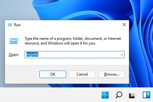 переместить панель задач windows 11