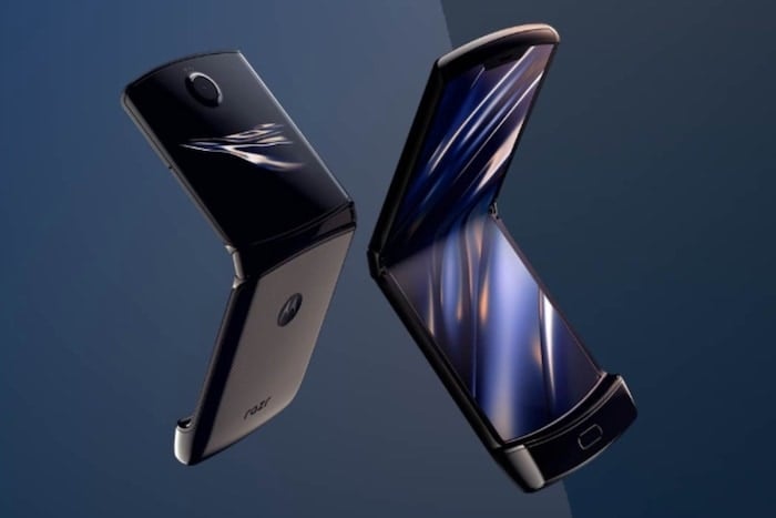 moto renverse les téléphones pliables avec le razr, et réussit ! - motorola razr 2019