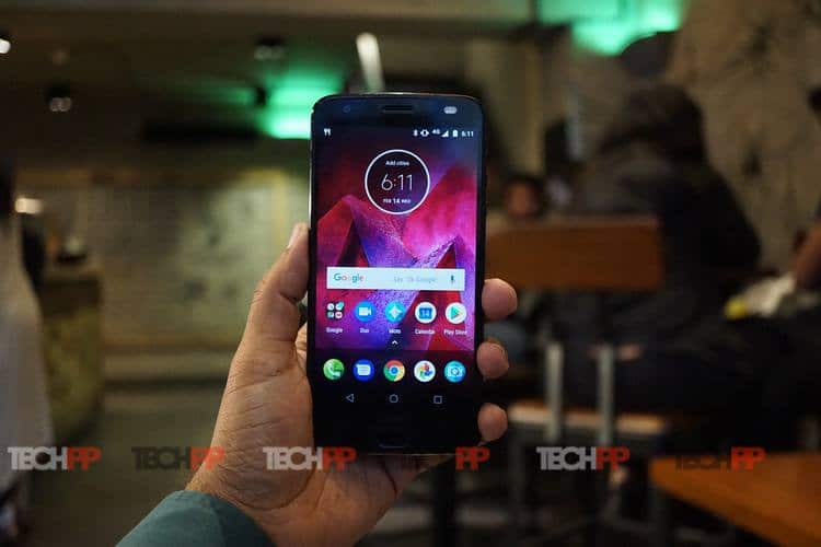 moto z2 force review: the flagship with no red flags - moto z2 force review 9