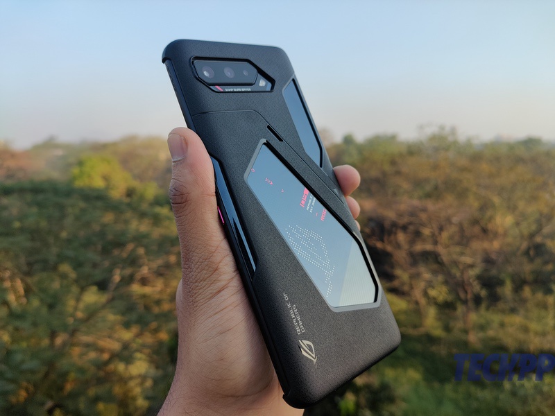 asus rog phone 5s review: a hungry gamer's kitchen - rog 5s case