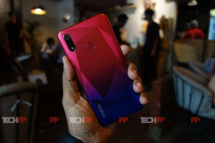 Critique du realme 3i : un véritable casse-tête pour les autres téléphones budget - critique du realme 3i 1
