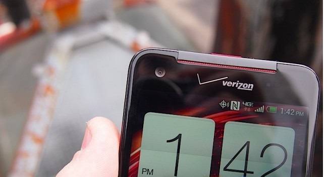 htc droid dna reviews roundup: beauty at a cost - htc droid dna review