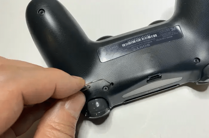 Réinitialiser le contrôleur PS4