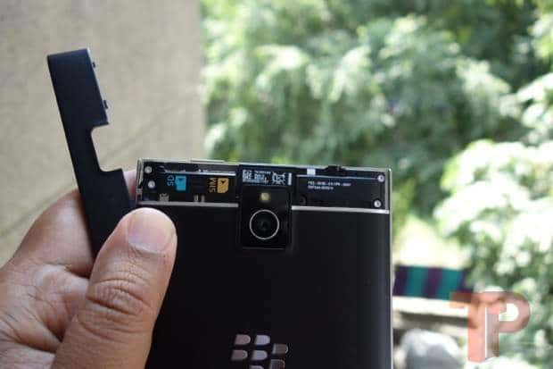 blackberry-passport-6