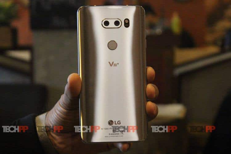 cosa aspettarsi e cosa non vedere al mwc 2018 + giveaway mi mix 2 - recensione lg v30 plus 10