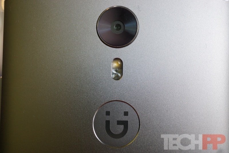 Gionee A1 Avis : Un peu de Selfiestan, beaucoup de solidité - Gionee A1 Avis 7