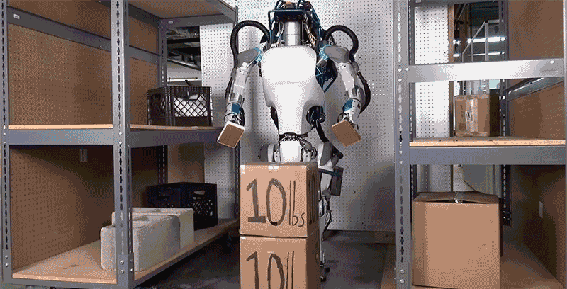 意地悪な人間にいじめられる次世代アトラスロボット（そして立ち上がる）を見てください