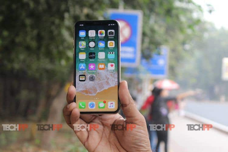 recensione iphone x: eccentrico, costoso, elettrico, squisito… anche adesso! - recensione iphone x 3