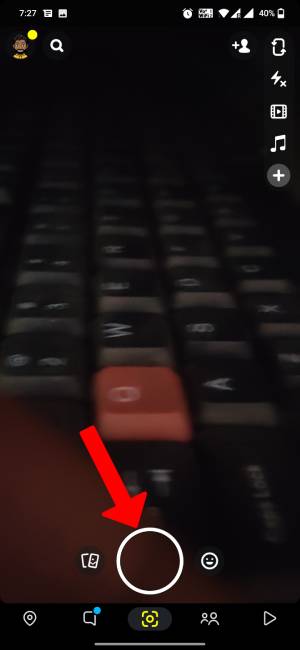スナップのシャッターボタン