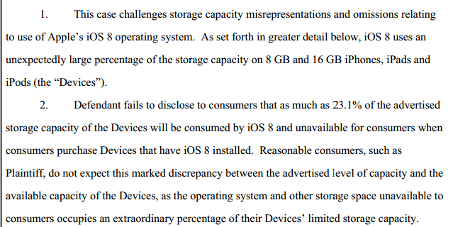 iOS 8が16GBのiPhoneとiPadのストレージを縮小; ユーザーがAppleを訴える