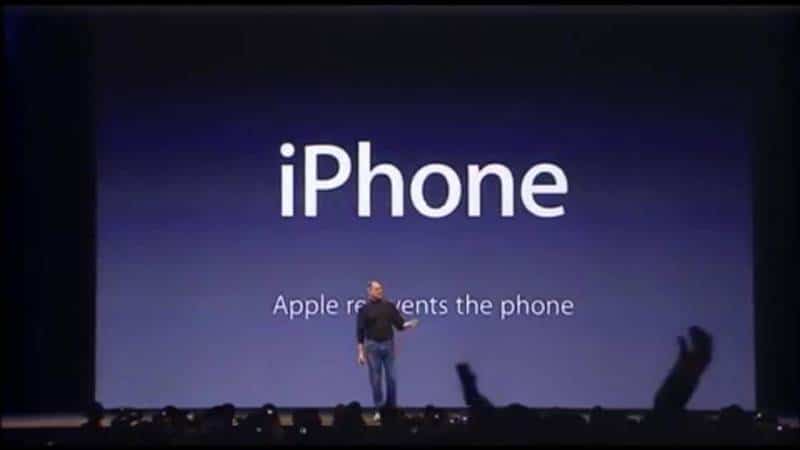 steve-jobs-iphone-8