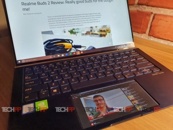 asus zenbook 14 ux434 review: your touchpad now has a screen! - asus zenbook 14 dualscreen review 7