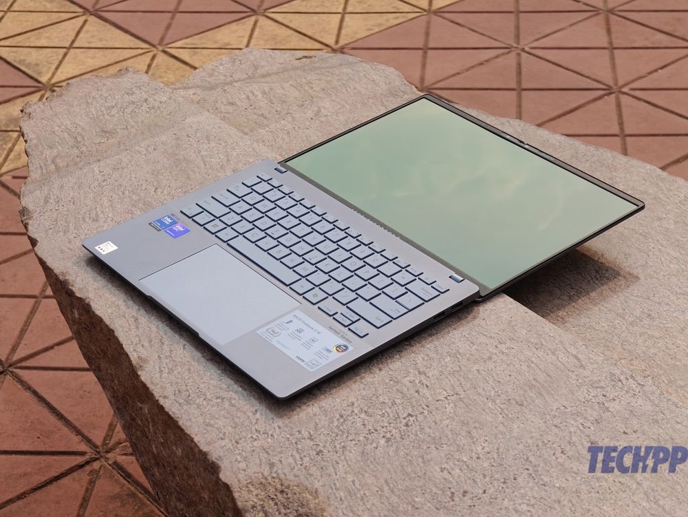 asus vivobook s14 oled 2025 hinge