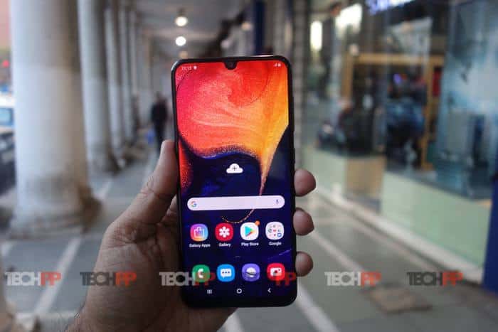 recensione samsung galaxy a50: il budget flagship di samsung decolla - recensione samsung galaxy a50 5